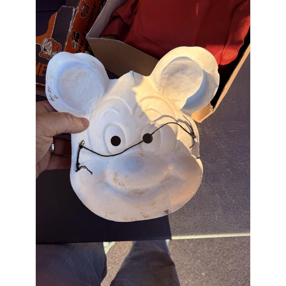 Vintage Ben Cooper Mickey Mouse Costume w Mask Box Disney Halloween 60s - Picture 5 of 10
